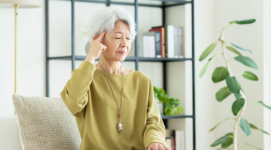 「物忘れ」と「認知症」の違いを正しく理解する|見極め方・原因・対処法を徹底解説